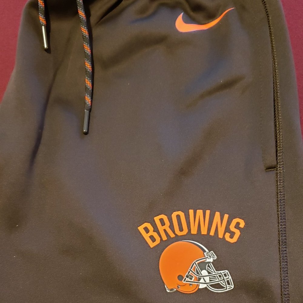 NFL Nike Cleveland Browns on-field sweat pants.